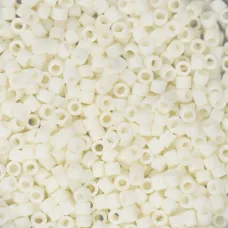 DB0352 Cream Matte Glazed Luster, Size 11/0 Miyuki Delica Beads, 5.2g approx. DB0352 Cream Matte Glazed Luster, Size 11/0 Miyuki Delica Beads, 5.2g approx.
